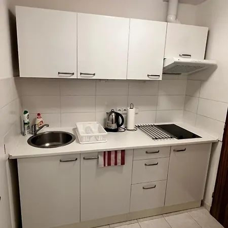 New 10 Minutes From Downtown For 3 People * Prága